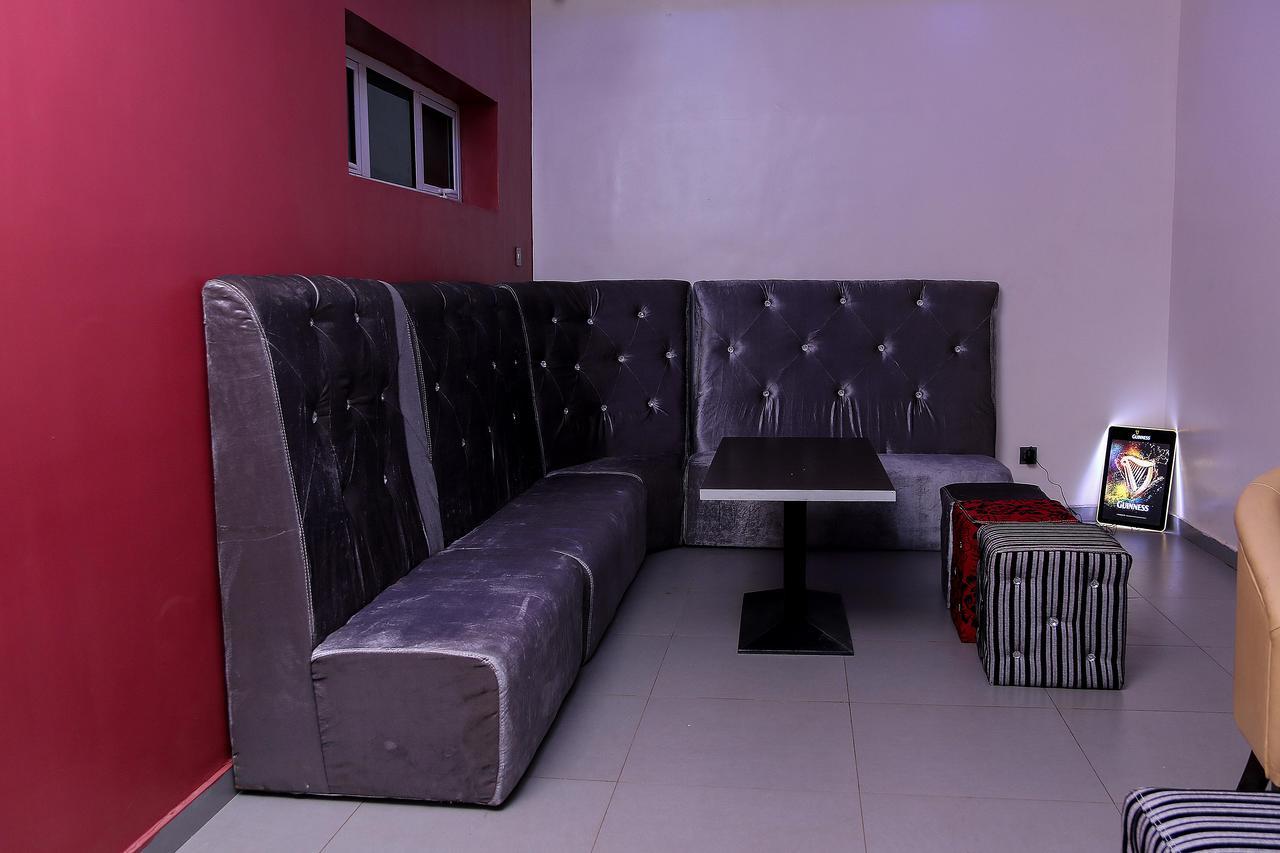 Albertville Luxury Rooms Ilesa Εξωτερικό φωτογραφία